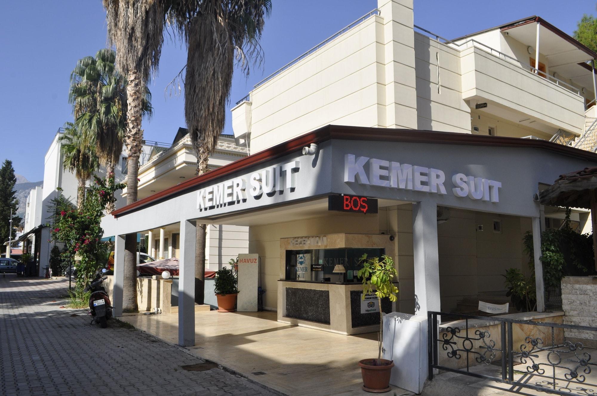Kemer Suites Luaran gambar