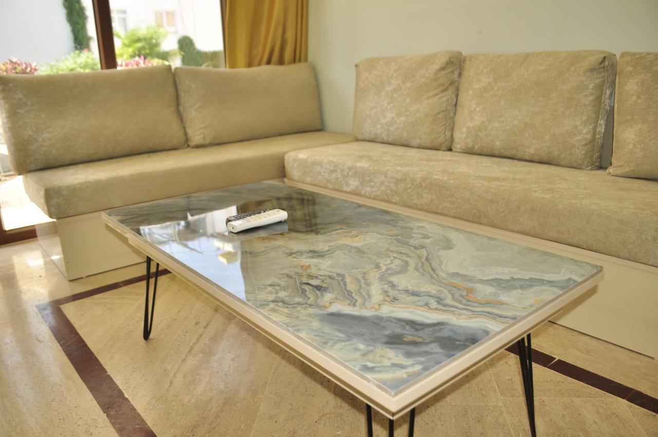 Kemer Suites Luaran gambar